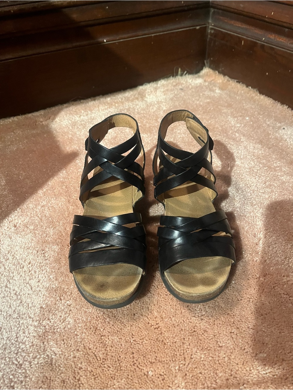 Dankso Women’s Black Strappy Comfort Sandals